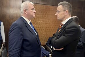 Сійярто повідомив 8 вересня про зустріч із Сибігою "цього тижня"