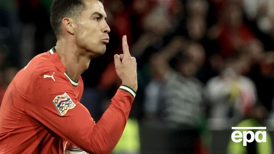 Роналду не понравилось желание фаната сделать совместное фото