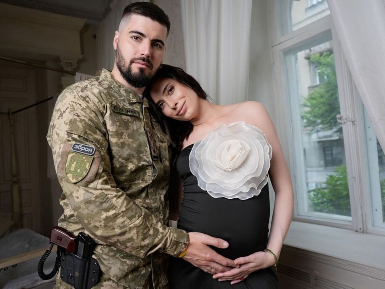 Весной 2024 года Мезенцева вышла замуж за командира подразделения "Ахиллес" Федоренко