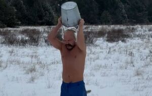 Ярославский: Второй год подряд в первый день нового года я обливаюсь холодной водой