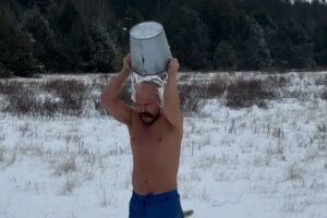 Ярославський: Другий рік поспіль у перший день нового року я обливаюся холодною водою