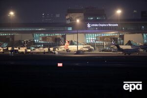 23-летний украинец в аэропорту привлек внимание служб безопасности, часами сидя в кафе с ноутбуком и джаммером, назначения которого объяснить не смог