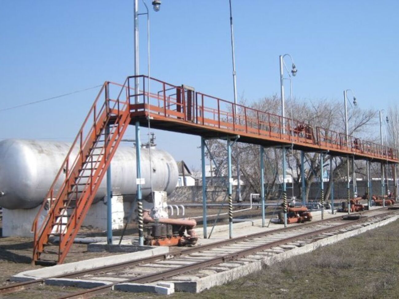 Нафтобазу уразили дронами