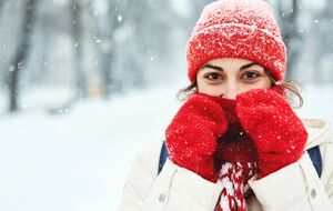 При сильных морозах нельзя забывать о перчатках