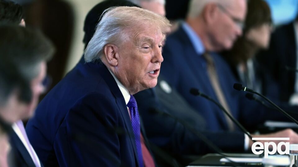 Трамп все больше недоволен Путиным, пишет издание