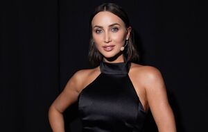 Різатдінова сама виховує сина Романа