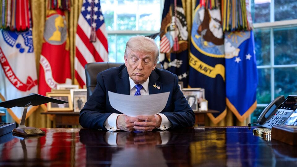 Трамп говорил, что примет Нобелевскую премию мира, если Мачадо предложит ее во время их встречи на следующей неделе