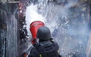 На месте атаки работают все соответствующие службы