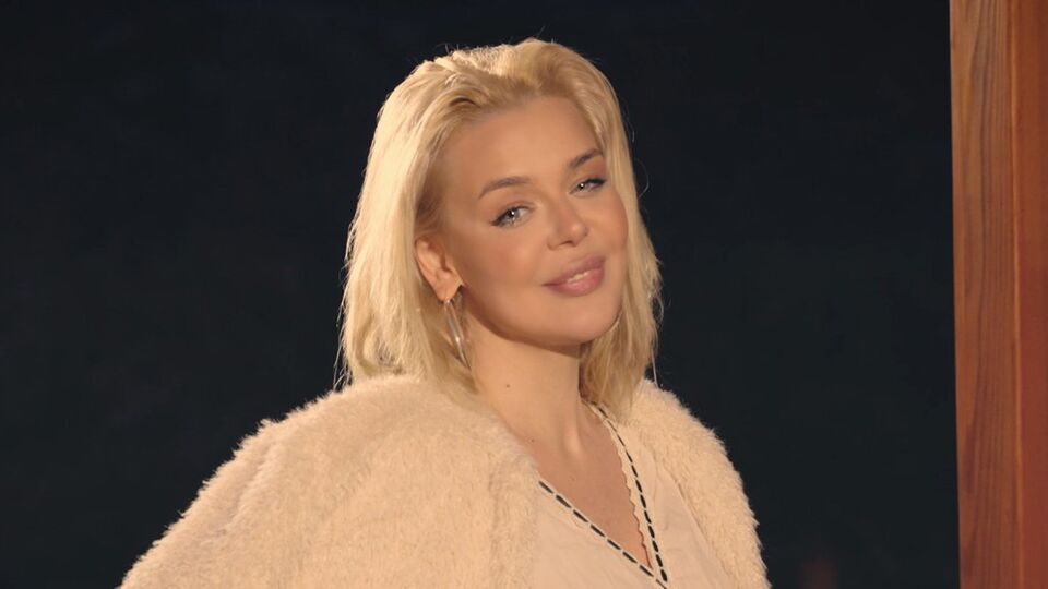 Grosu була двічі заміжня