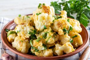 Для страви знадобиться чотири помідори