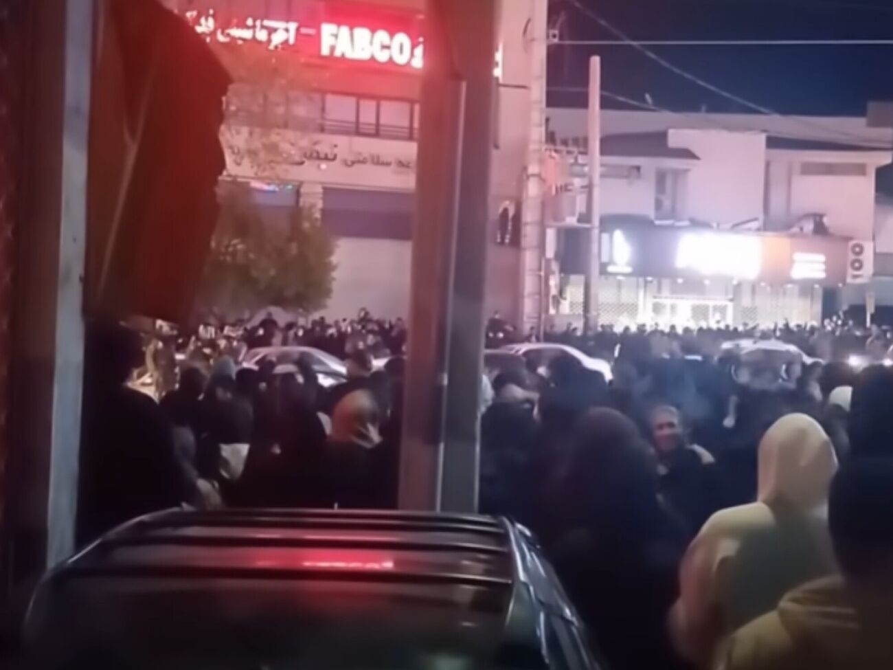 В протестах армия Ирана обвинила Израиль и "террористические группировки"