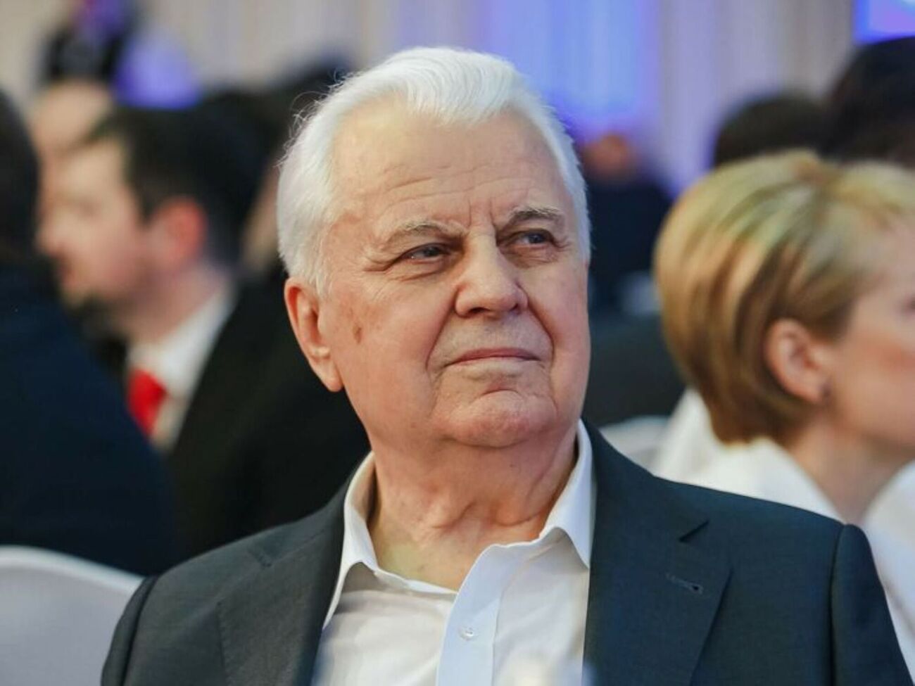 У Кравчука із дружиною 1959 року народився син Олександр