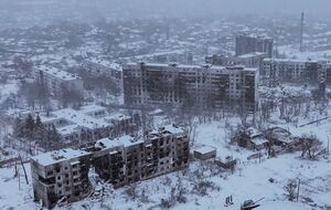 В городе находится от 20 до 80 российских оккупантов, отметил Трегубов