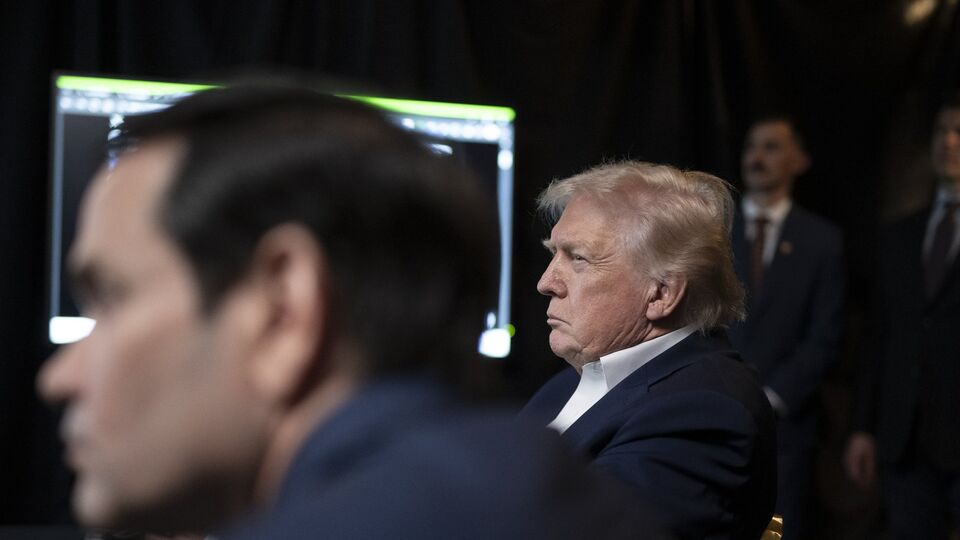 Трамп наблюдал за военной операцией США в Венесуэле в Мар-а-Лаго вместе с генералами