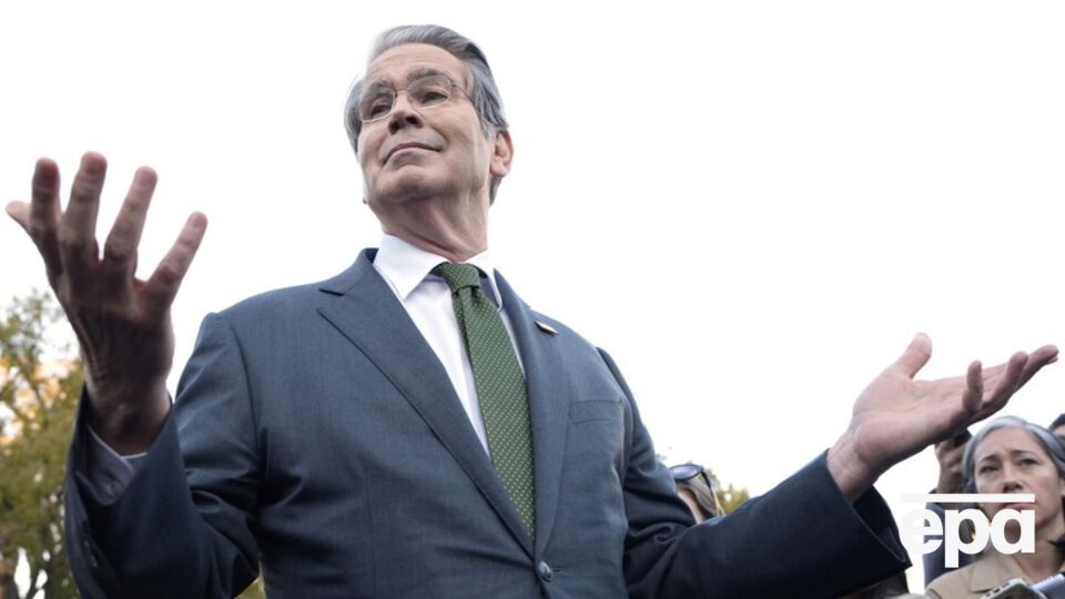 Министр финансов США намерен встретиться с руководством Международного валютного фонда и Всемирного банка