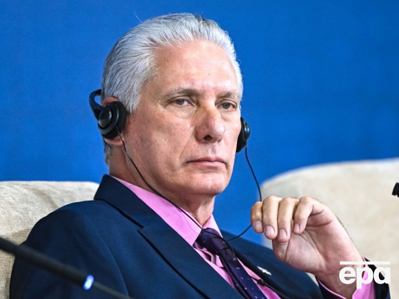 Диас-Канель заявил, что Куба подвергается "драконовским мерам" со стороны США