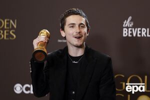 Шаламе получил награду за лучшую мужскую роль в фильме "Марти Суприм"