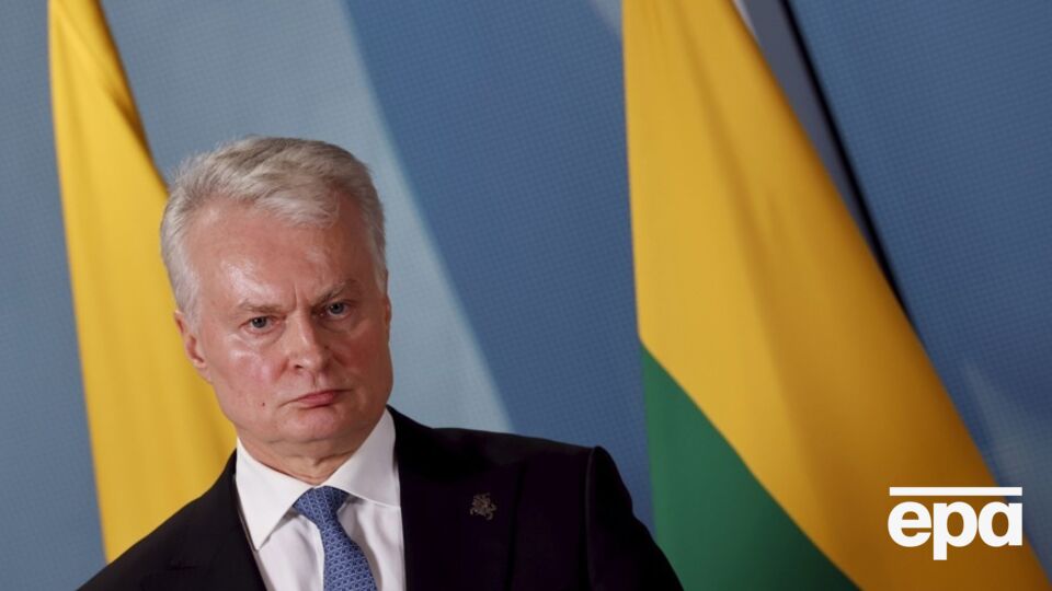 Литовских военных могут отправить в Украину для того, чтобы поддерживать мир, заявил Науседа