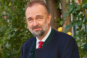 Дело Путина следует рассмотреть в рамках международного трибунала по военным преступлениям, считает фон Габсбург