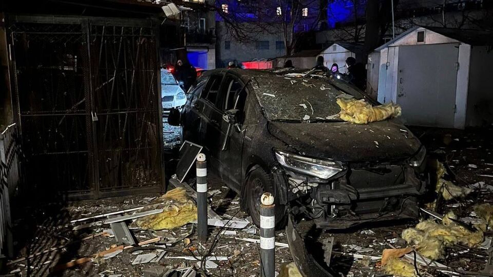 Пошкоджено житло, соціальні об'єкти й машини