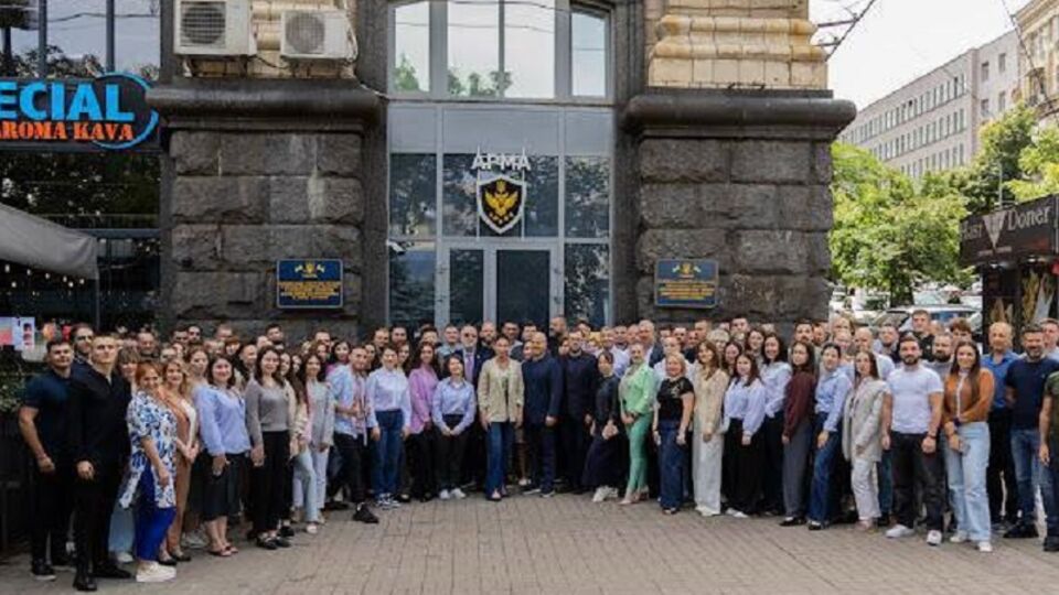 Арма не защищает интересы государства, сказала Дума