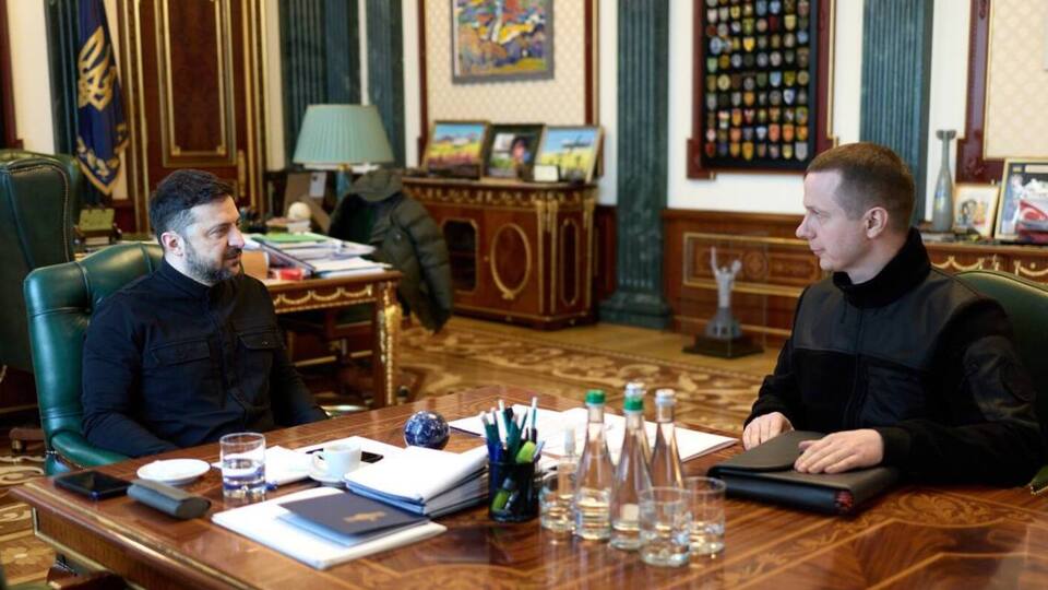 Президент доручив СЗР передати партнерам нову інформацію про спроби Росії розширити свій танкерний флот для обходу санкцій