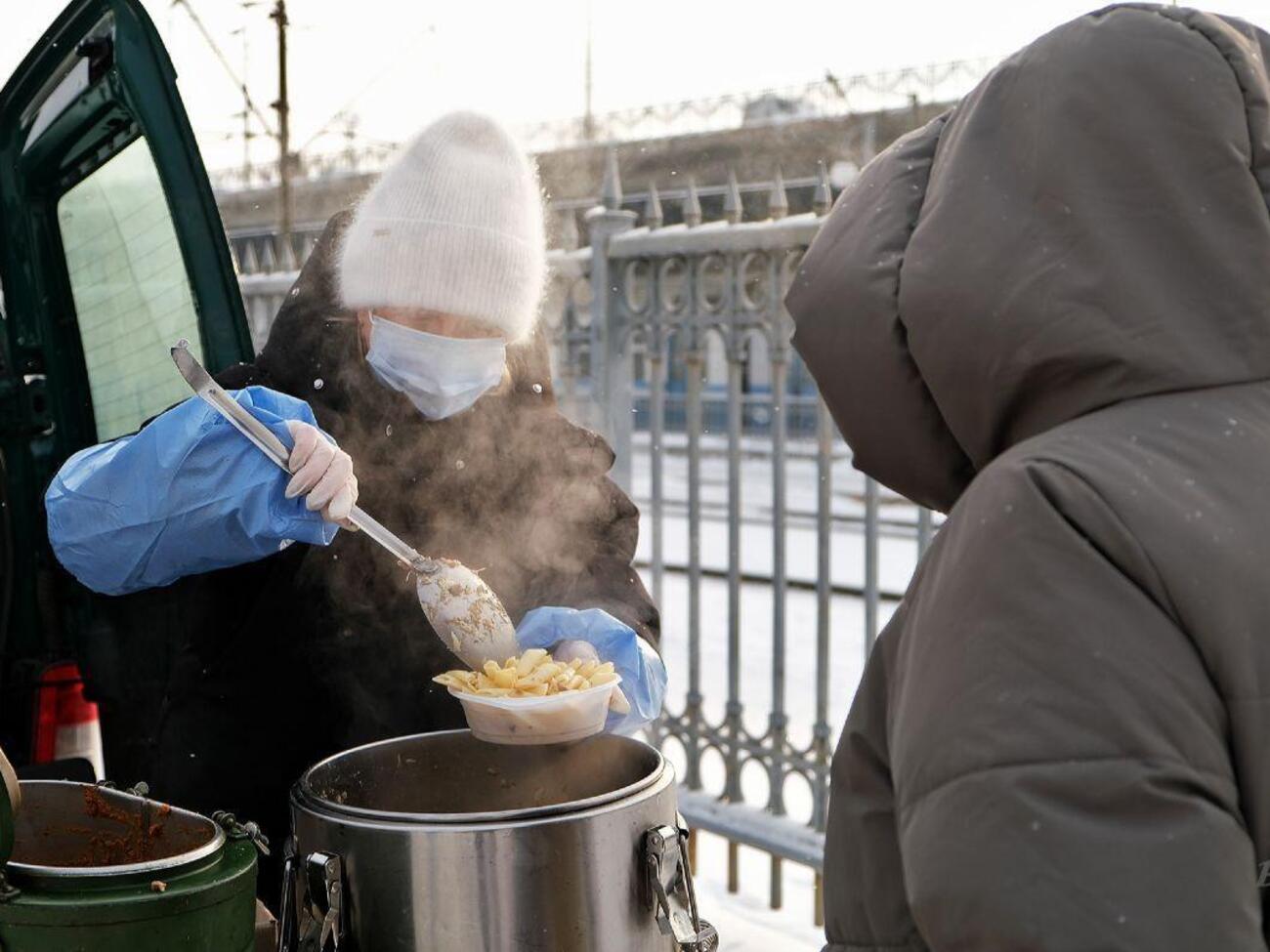 Мэр Киева призвал жителей столицы сообщить местным властям об одиноких пожилых и маломобильных людях, которые нуждаются в помощи