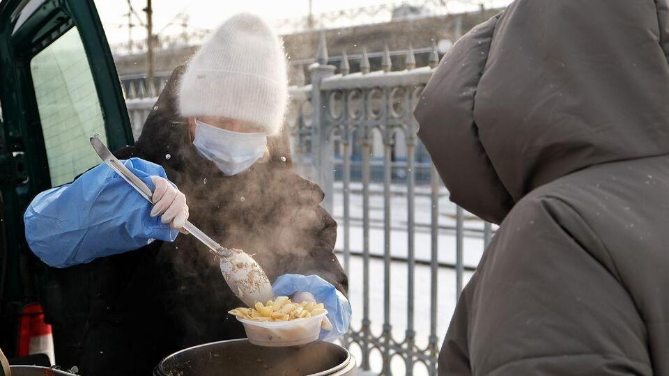 Мэр Киева призвал жителей столицы сообщить местным властям об одиноких пожилых и маломобильных людях, которые нуждаются в помощи