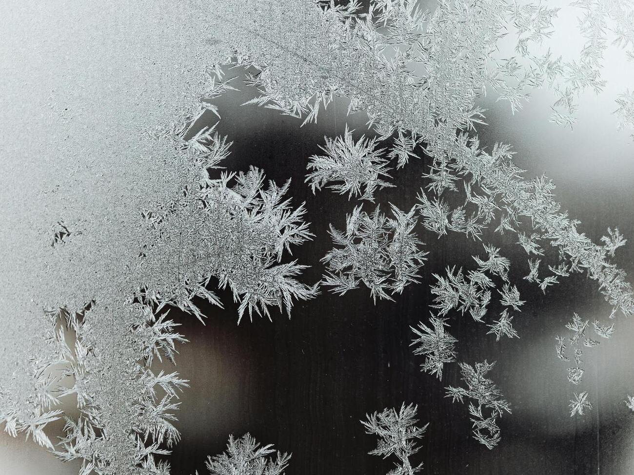 14 січня на дорогах буде ожеледиця, а невеликий сніг імовірний у центральних, західних і південних областях