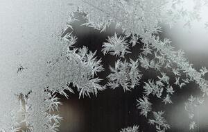 14 січня на дорогах буде ожеледиця, а невеликий сніг імовірний у центральних, західних і південних областях