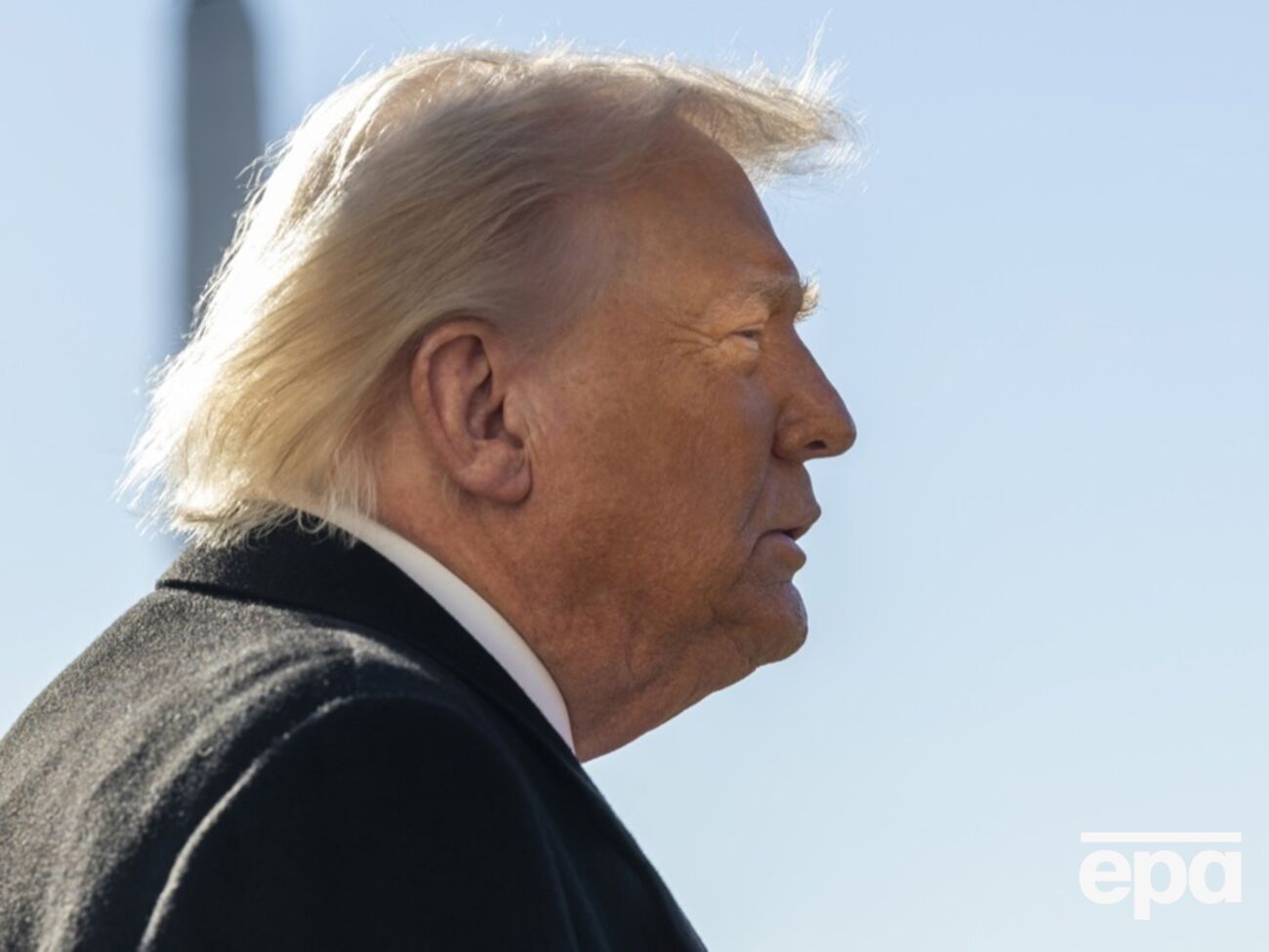 Трамп 13 января написал пост, в котором сообщил, что помощь США протестующим в Иране "уже в пути"