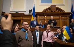 Депутаты не способны работать полный рабочий день, заявил источник