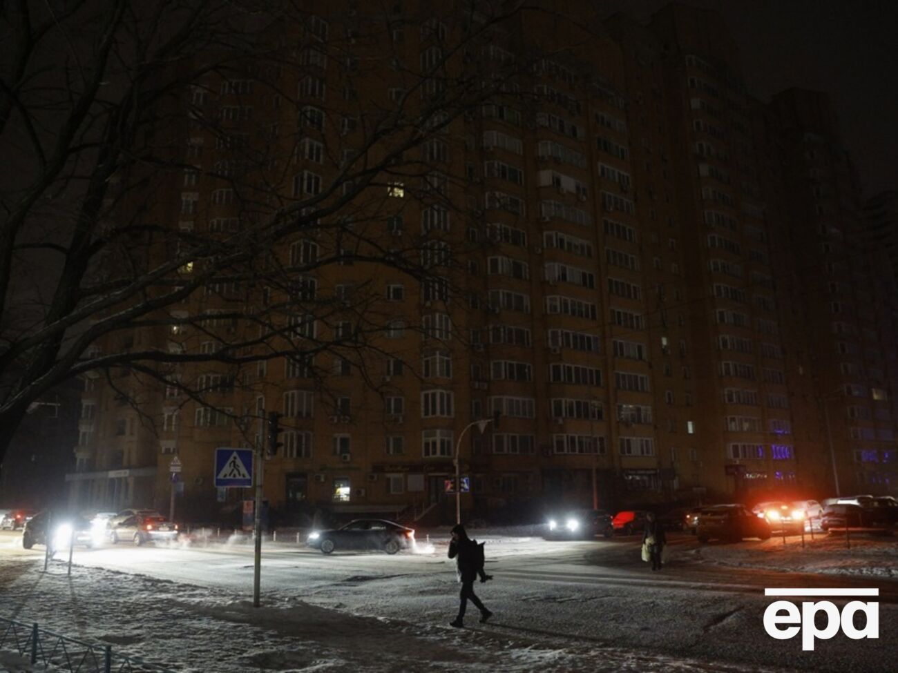 Кияни приблизно три години зі світлом і до 10 – без