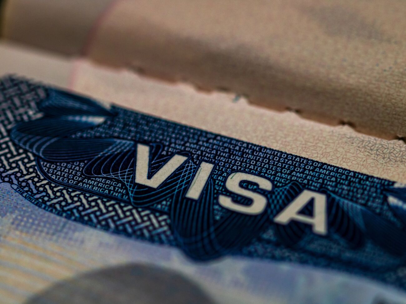 Росіянам і громадянам десятків інших країн частіше відмовлятимуть в американських візах