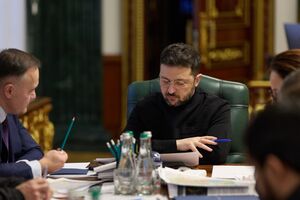 Зеленский анонсировал создание штаба по координации ситуации в Киеве