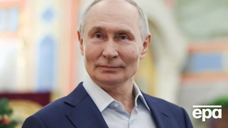 Путин сосредоточен на войне против Украины, отметило Bloomberg