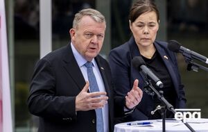 Обговорення в Білому домі були зосереджені на тому, "як гарантувати довгострокову безпеку Гренландії", розповів Расмуссен