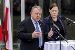 Обговорення в Білому домі були зосереджені на тому, "як гарантувати довгострокову безпеку Гренландії", розповів Расмуссен
