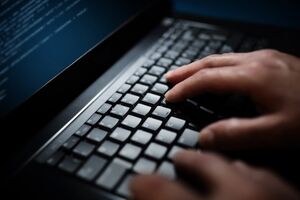 Семь фигурантов находятся на территории Украины