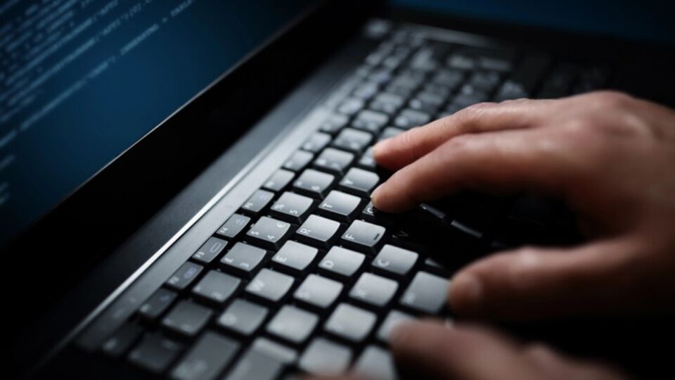 Семеро фігурантів перебувають на території України