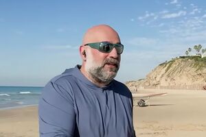 За даними Кривоноса, Міндіч покинув Україну приблизно о 2.00 10 листопада