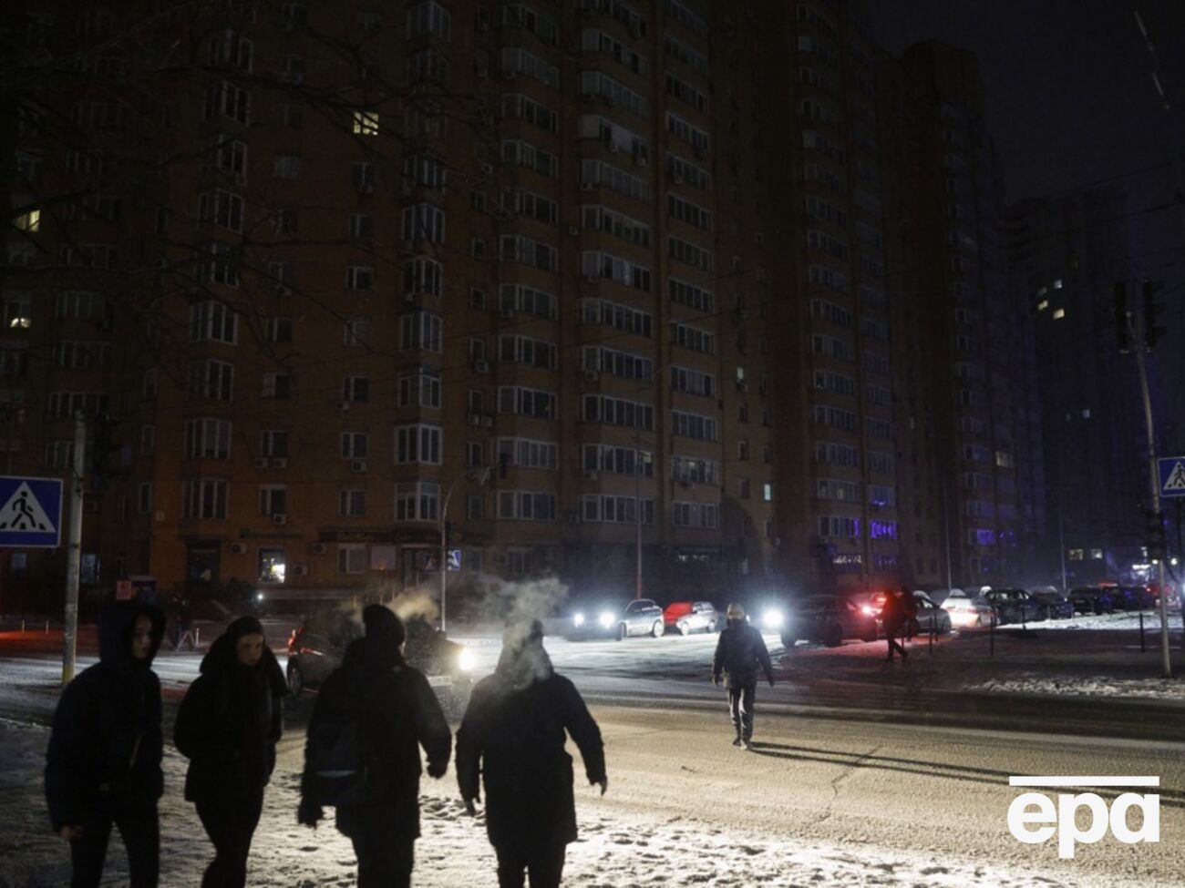 Уночі в Україні можна буде пересуватися вулицями, щоб дістатися до "пунктів незламності"