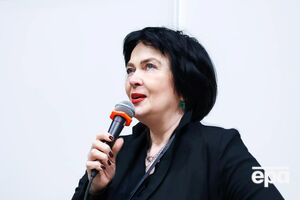 Дерюгина: Я была за границей, и у мамы поднялась температура