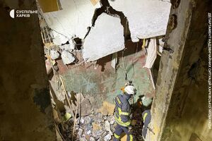 В результате взрыва в многоэтажке Харькова под завалами обнаружили тела двух погибших