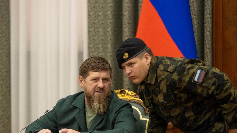 Сын главы Чечни Кадырова Адам попал в ДТП в Грозном