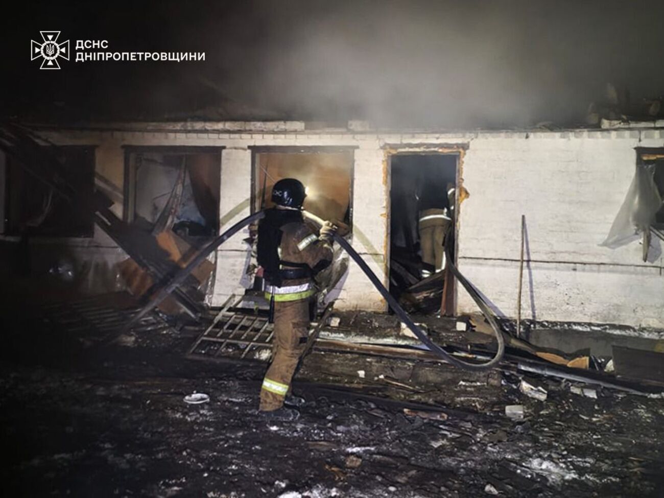 Армия РФ ударила дроном по Синельниковскому району, есть пострадавшие и повреждения