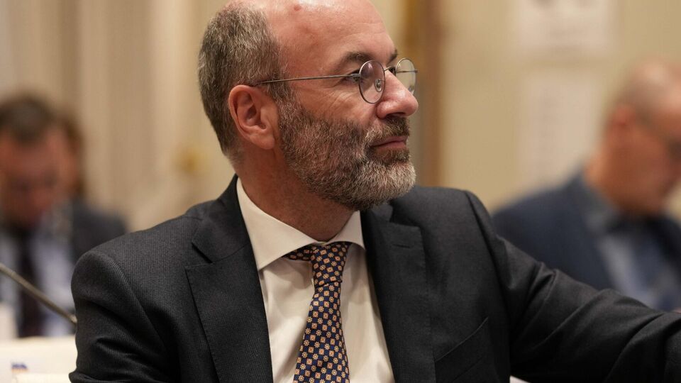 Манфред Вебер вказав на неможливість затвердження торговельної угоди зі США на тлі заяви Трампа про нові мита