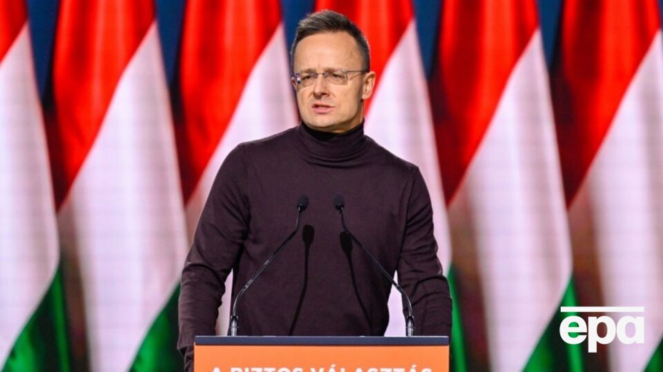 Сійярто заявив, що приєднання України до ЄС "принесе полум'я війни" в Європу