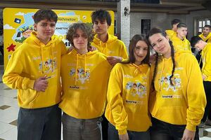 С участниками проекта работают профессиональные психологи, прошедшие подготовку по программе "Травма войны"