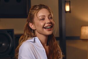 Тіна Кароль заявила, що підтримує Олену Тополю